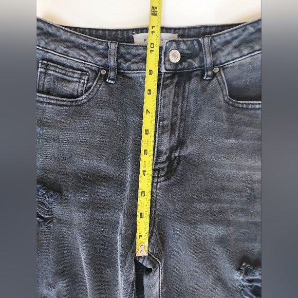 Juniors PACSUN Mom Jean Black Faded Distressed Mid Rise Cotton Jeans - Size 23 - Picture 11 of 12